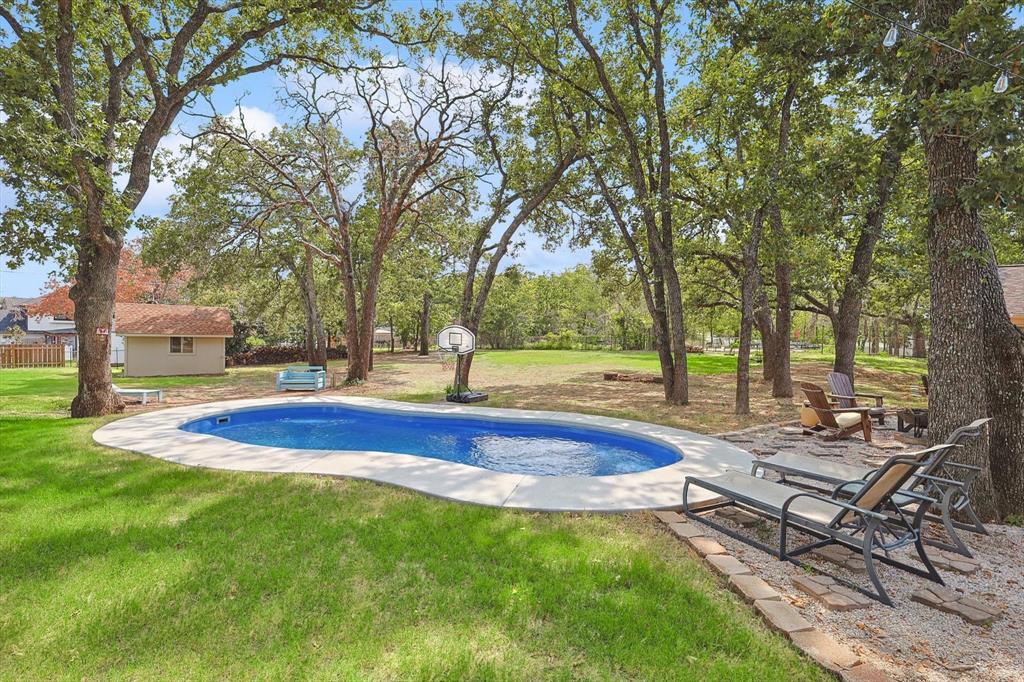 240 Double Oaks Drive Property Photo