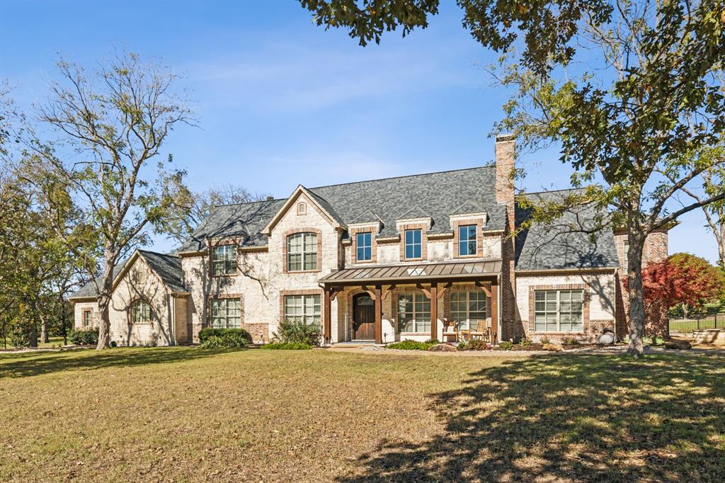 971 Country Trail Property Photo
