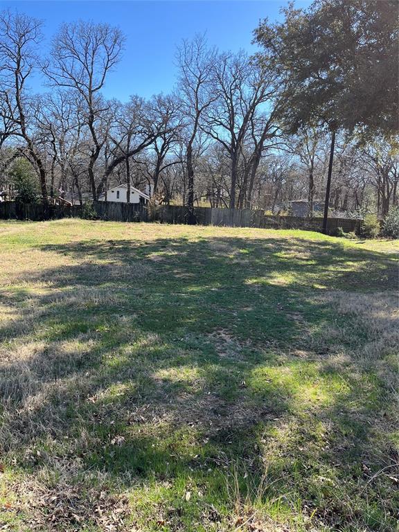 1748 Highland Dr W Property Photo