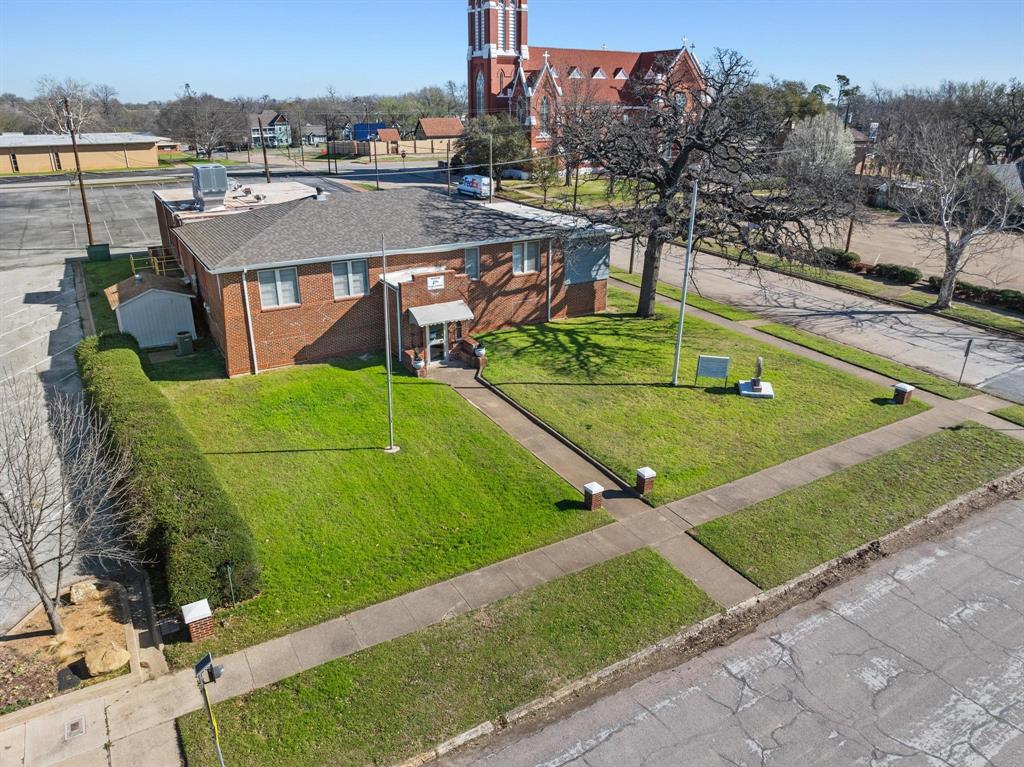 229 / 301 W Gandy Street Property Photo 1