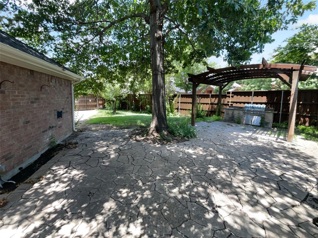321 Beacon Hill Drive Property Photo 21