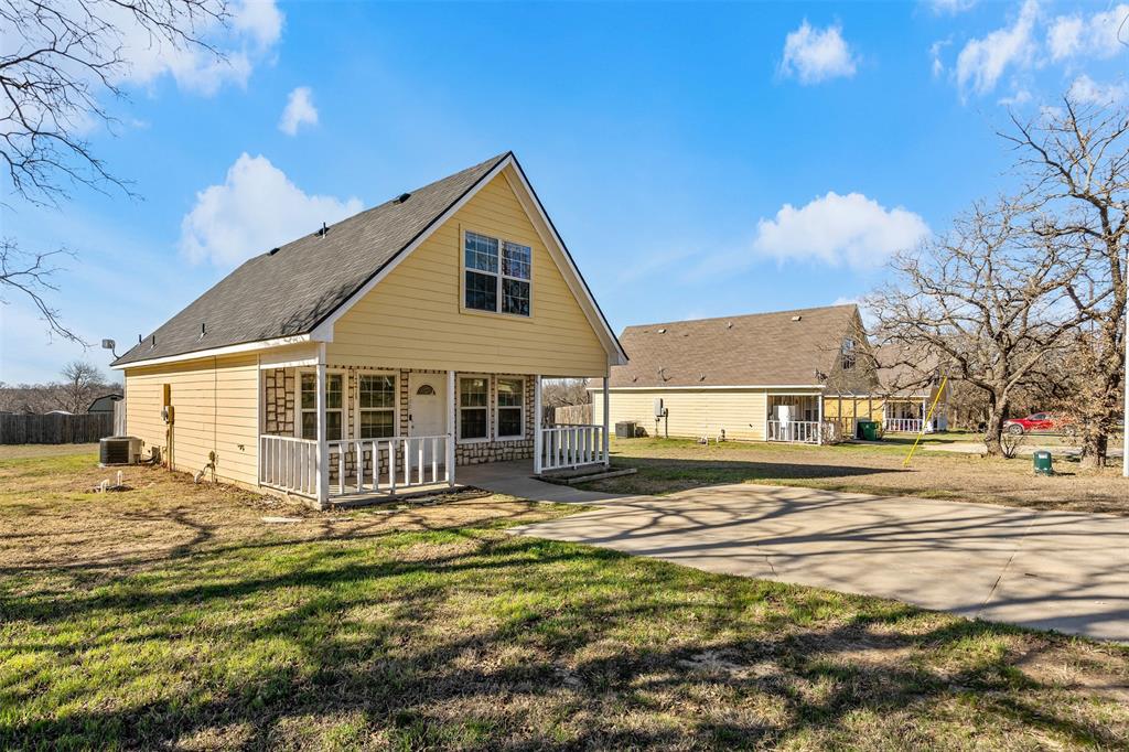 11001 Shady Oaks Drive Property Photo