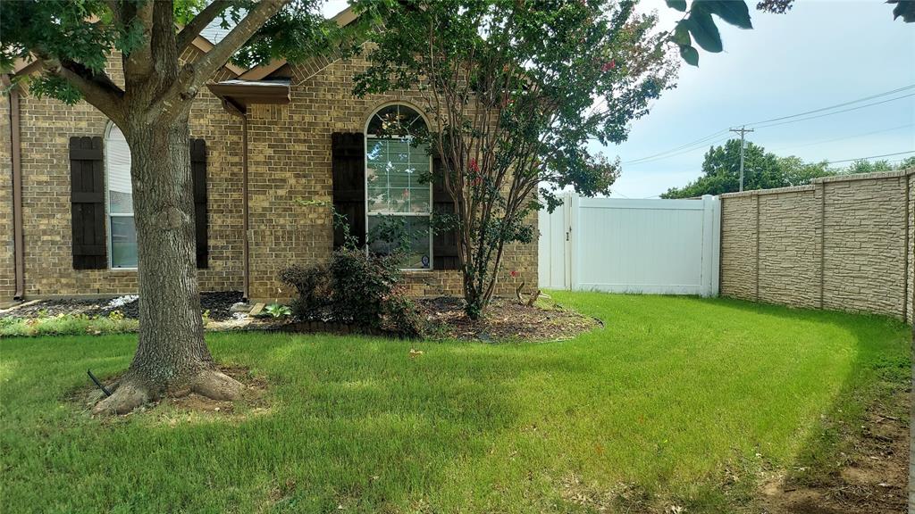 1500 Park Crest Drive Property Photo 1