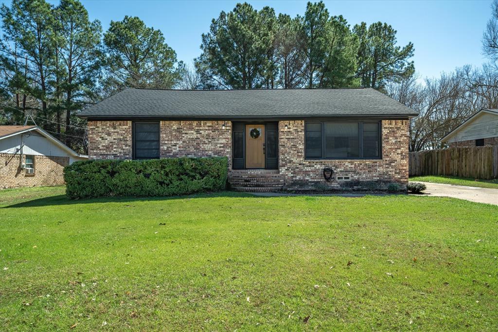 1460 Forrest Drive Property Photo