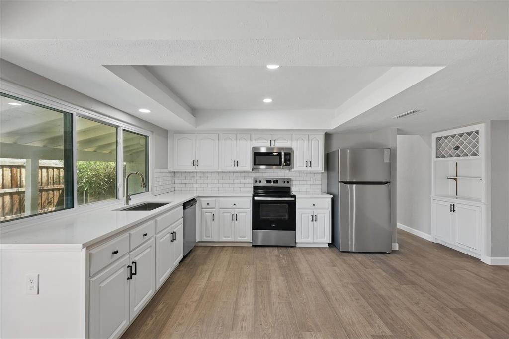 2015 Warberry Road Property Photo