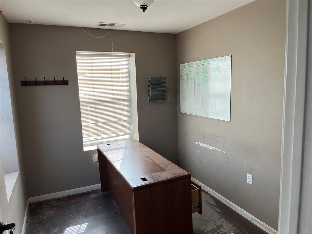 3412 Stonewall Road Property Photo 4