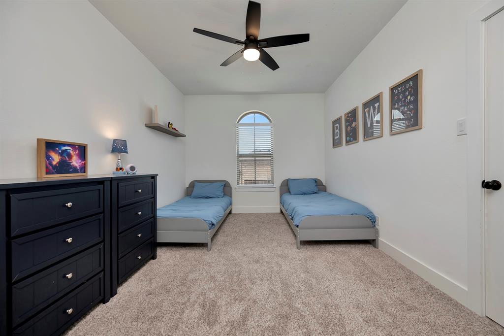 2119 Roquette Drive Property Photo 33