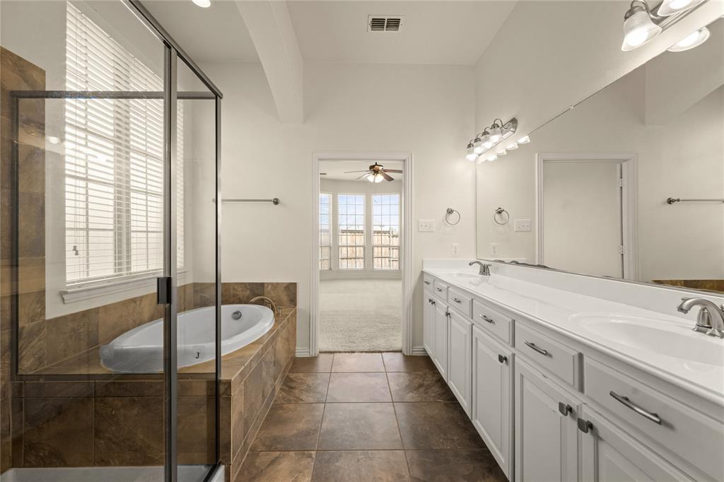 3709 Meadow Bluff Court Property Photo 19