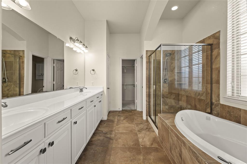 3709 Meadow Bluff Court Property Photo 20