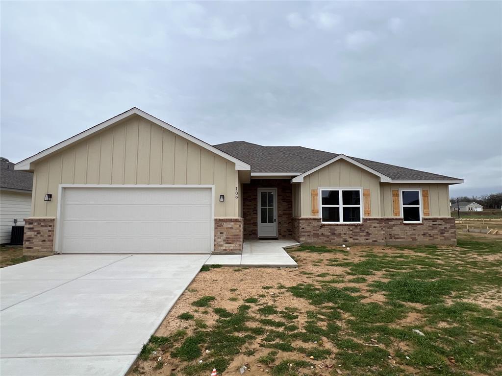109 Cooper Drive Property Photo