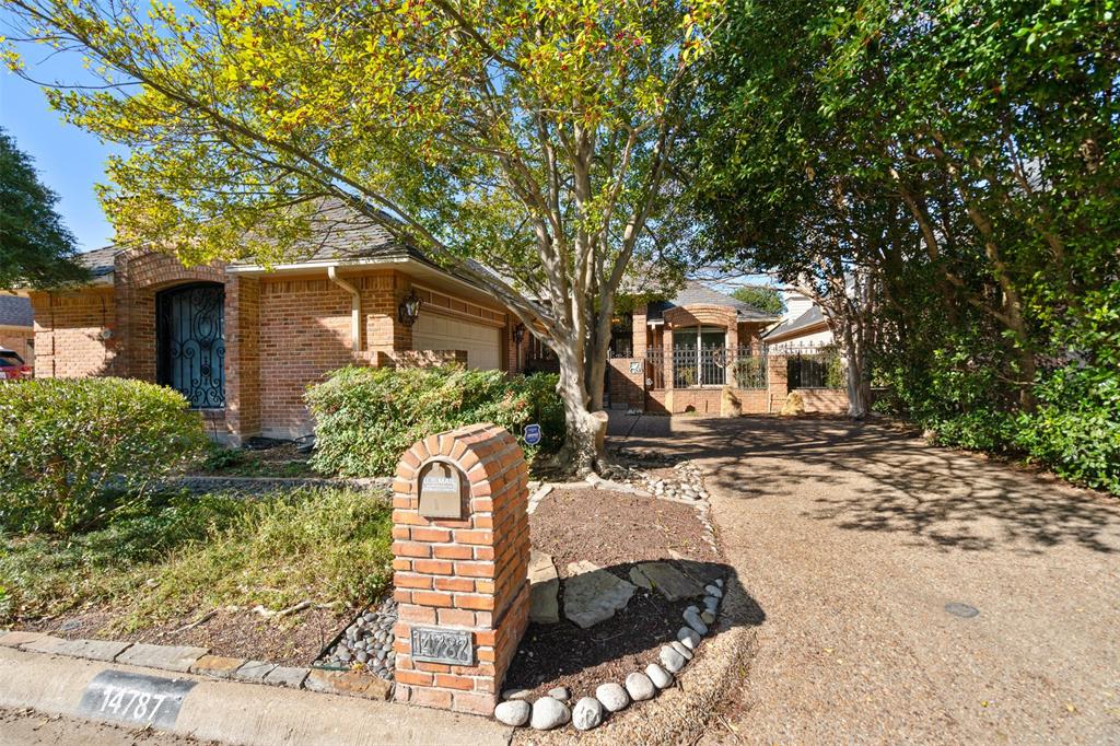 14787 Buckingham Court Property Photo