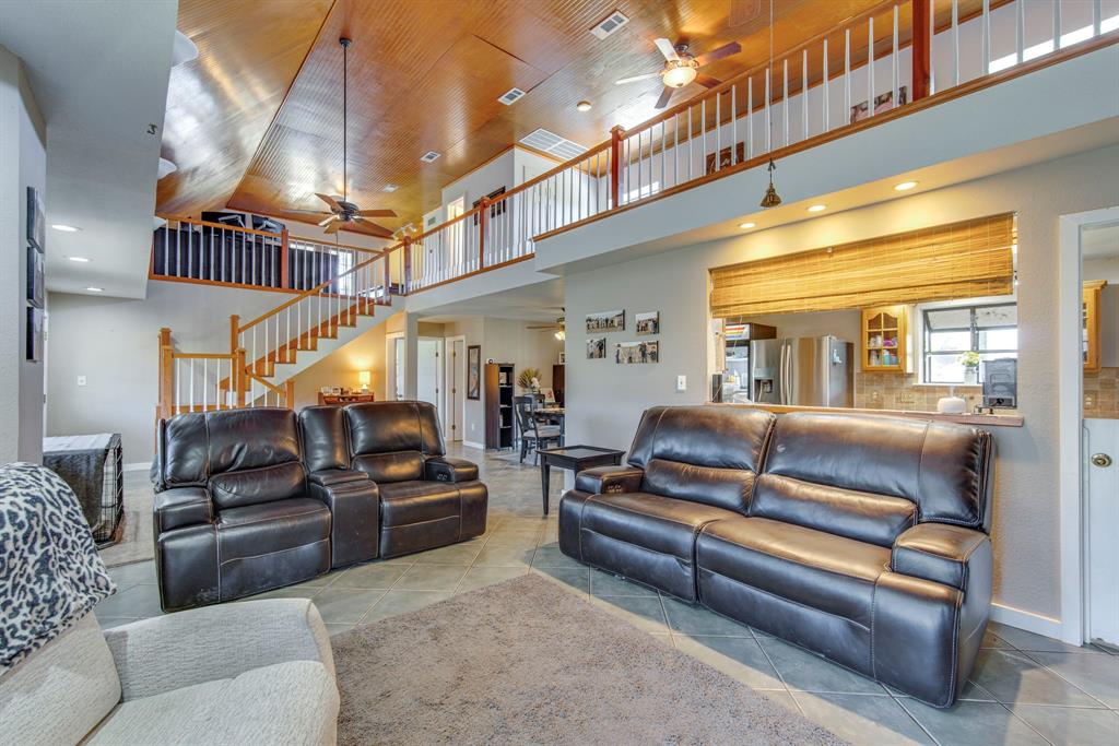 2022 Tepar Lane Property Photo 1