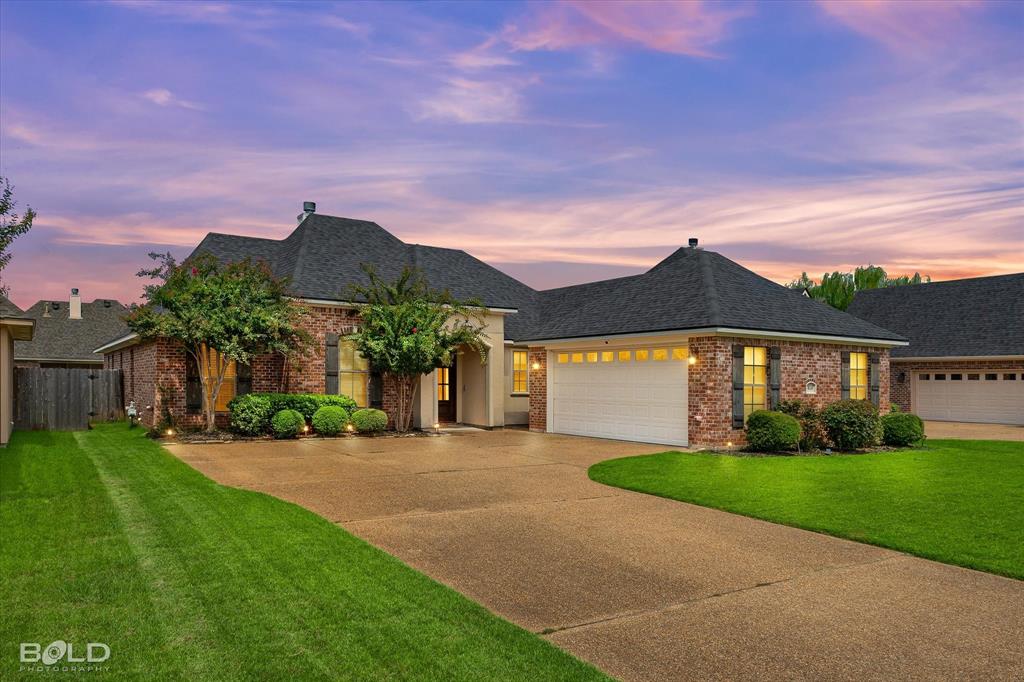 414 Carnaby Court Property Photo