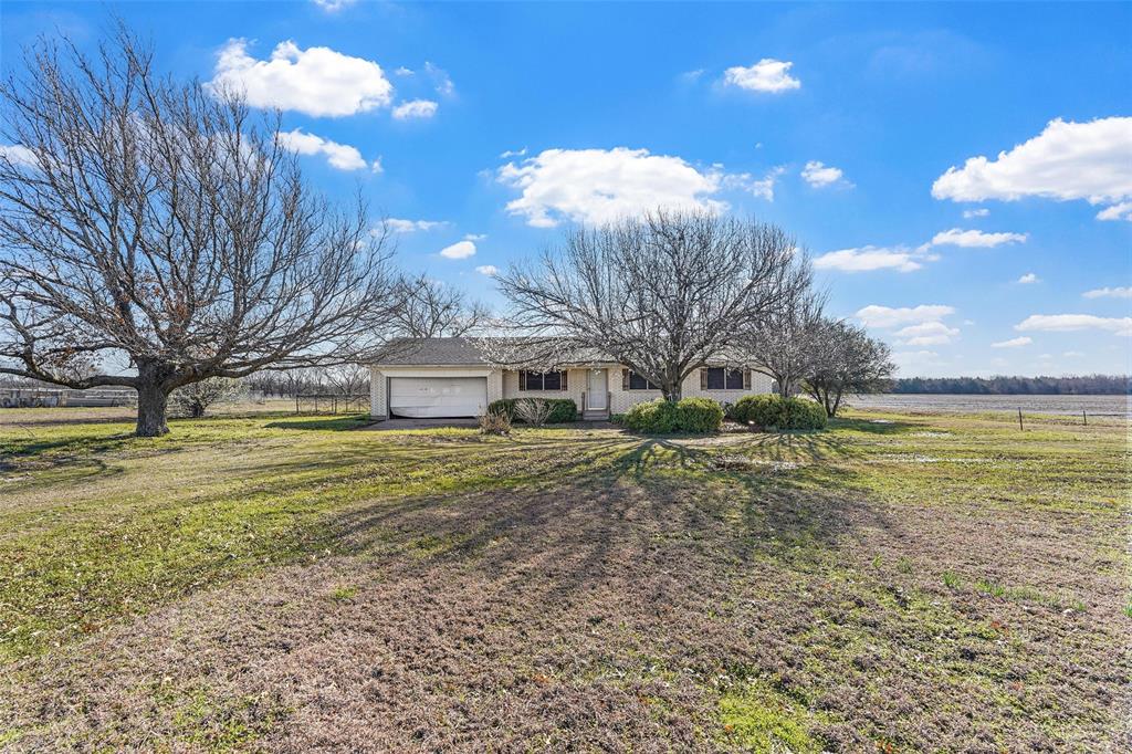1603 State Highway 78 Property Photo 3