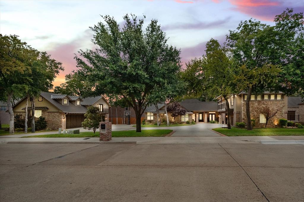 8500 Waterfront Court Property Photo