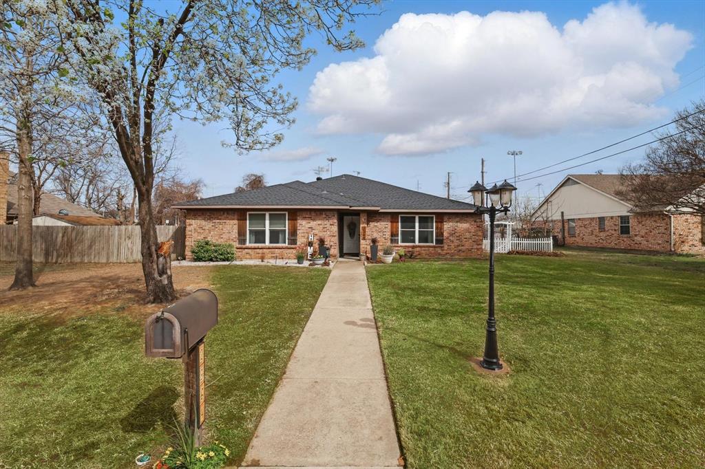 2364 Mockingbird Drive Property Photo