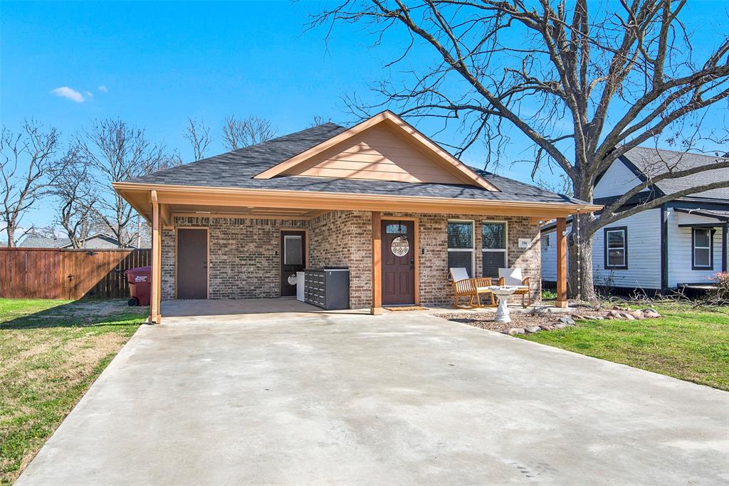 Leonard Real Estate Listings Main Image
