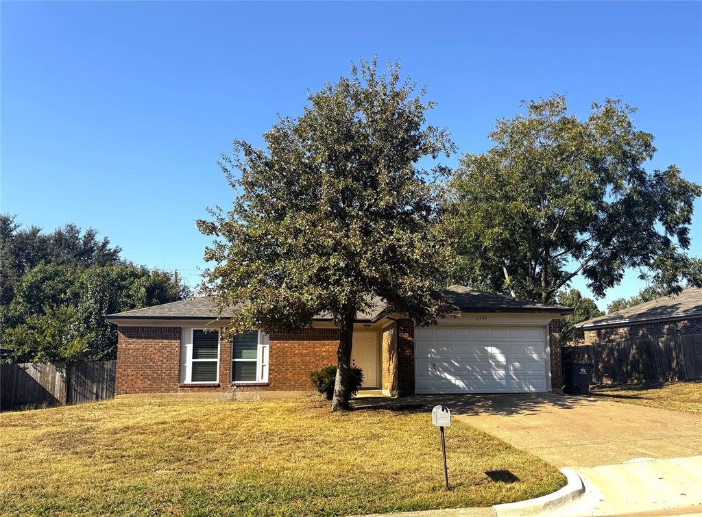Kennedale Isd Real Estate Listings Main Image