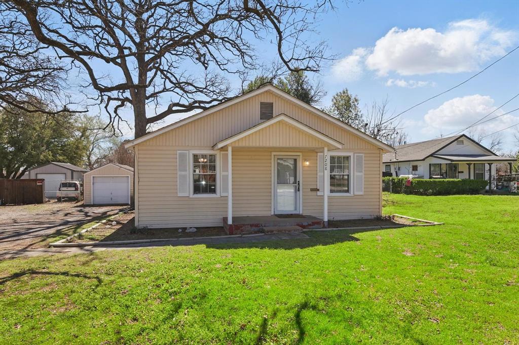 7208 Church Street Property Photo
