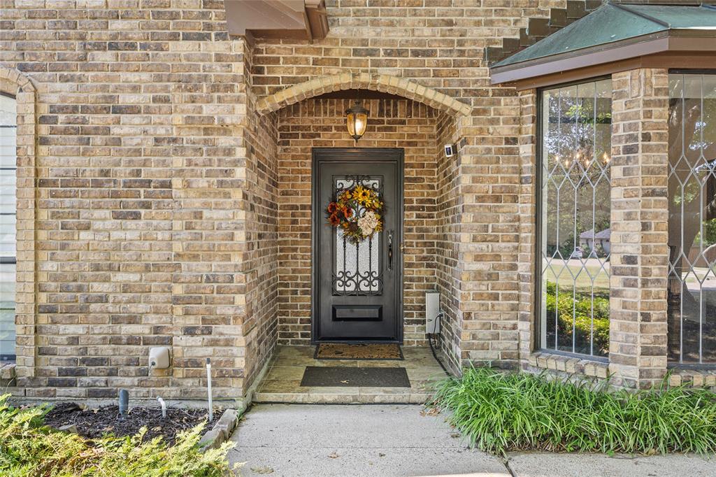11 Park Central Circle Property Photo 6