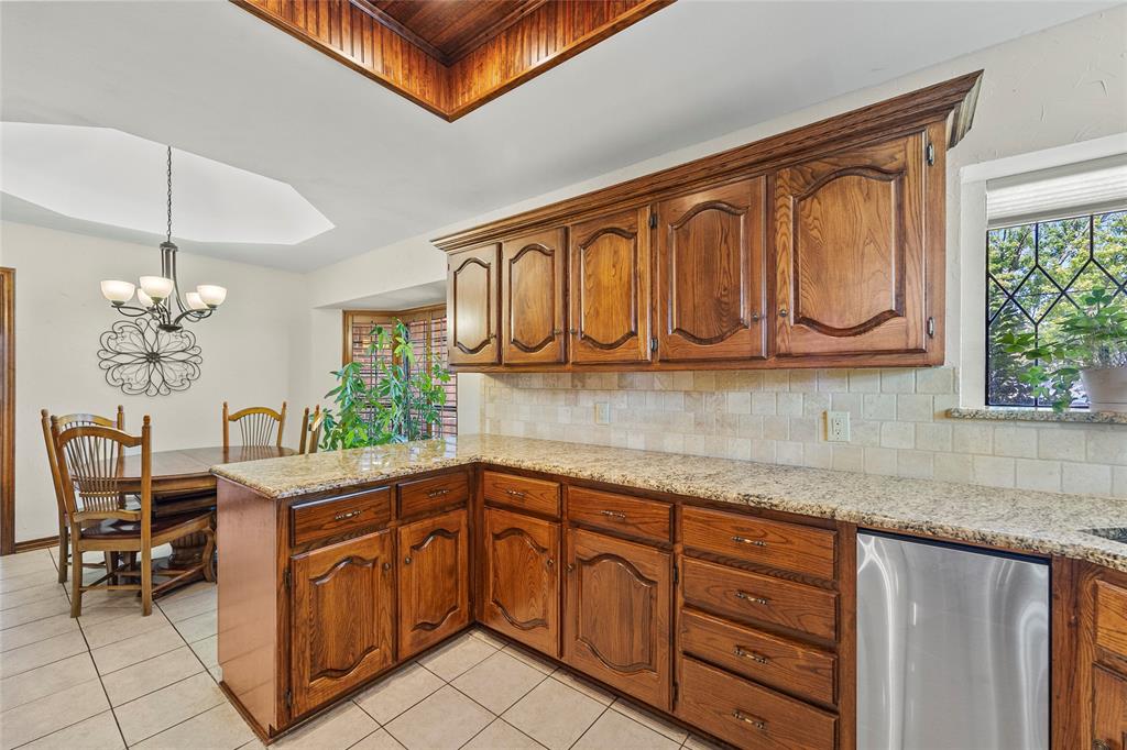 11 Park Central Circle Property Photo 14