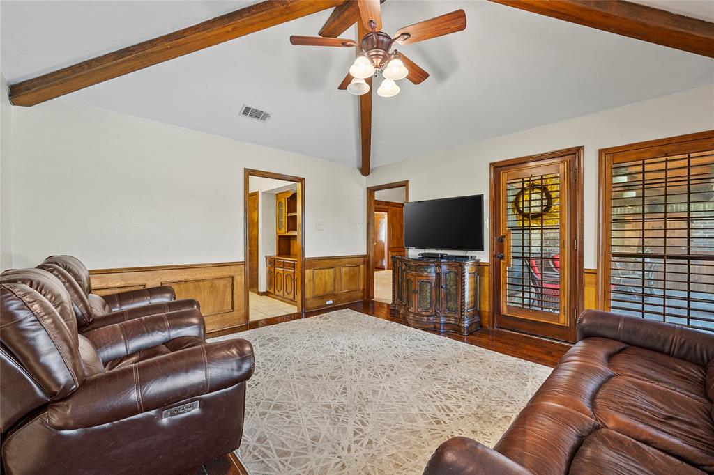 11 Park Central Circle Property Photo 29