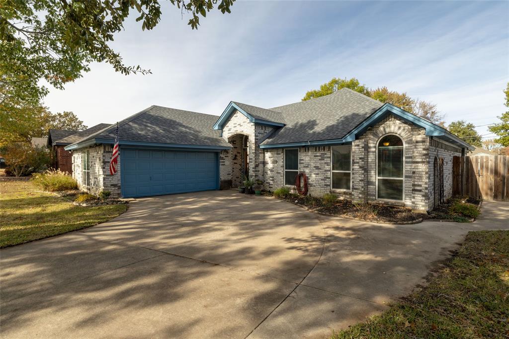 8813 Jason Court Property Photo