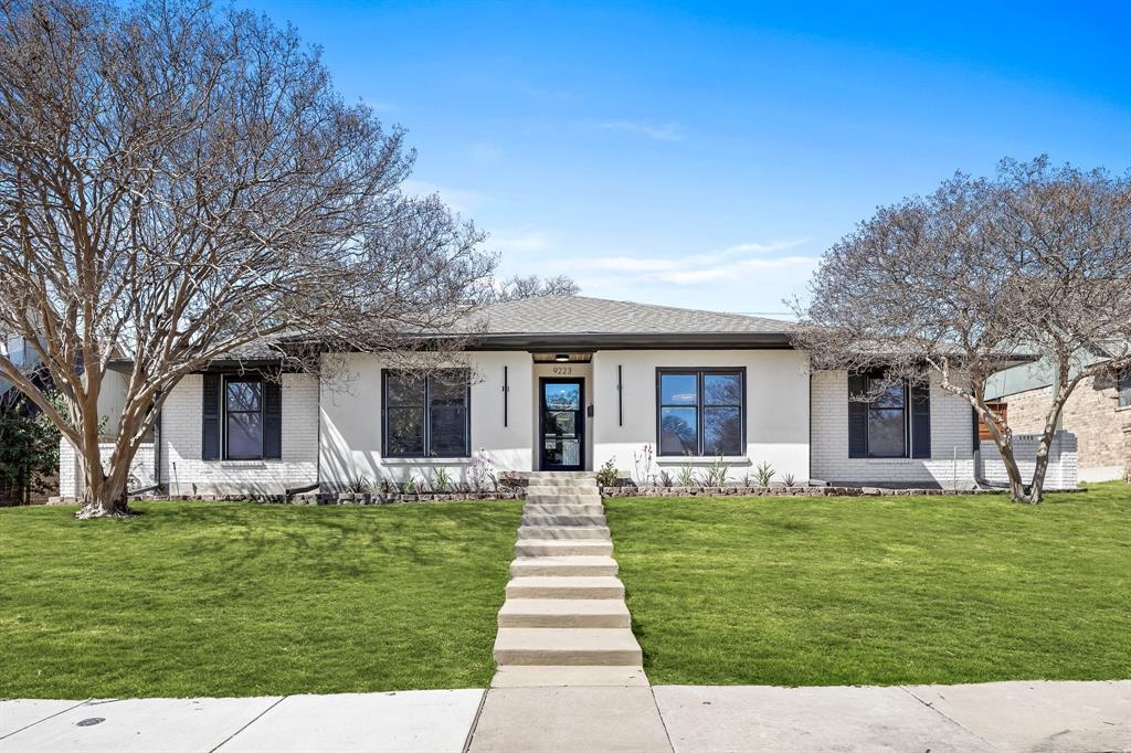 9223 Coral Cove Drive Property Photo