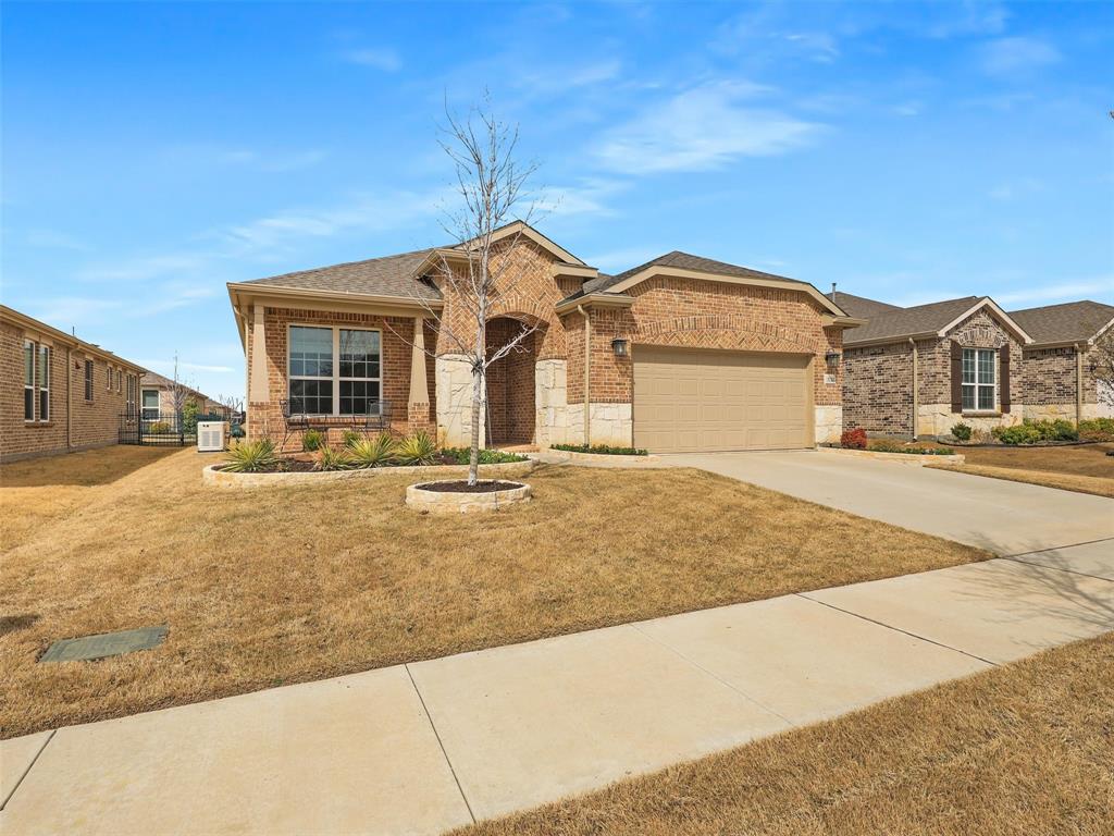 1722 Port Royal Lane Property Photo