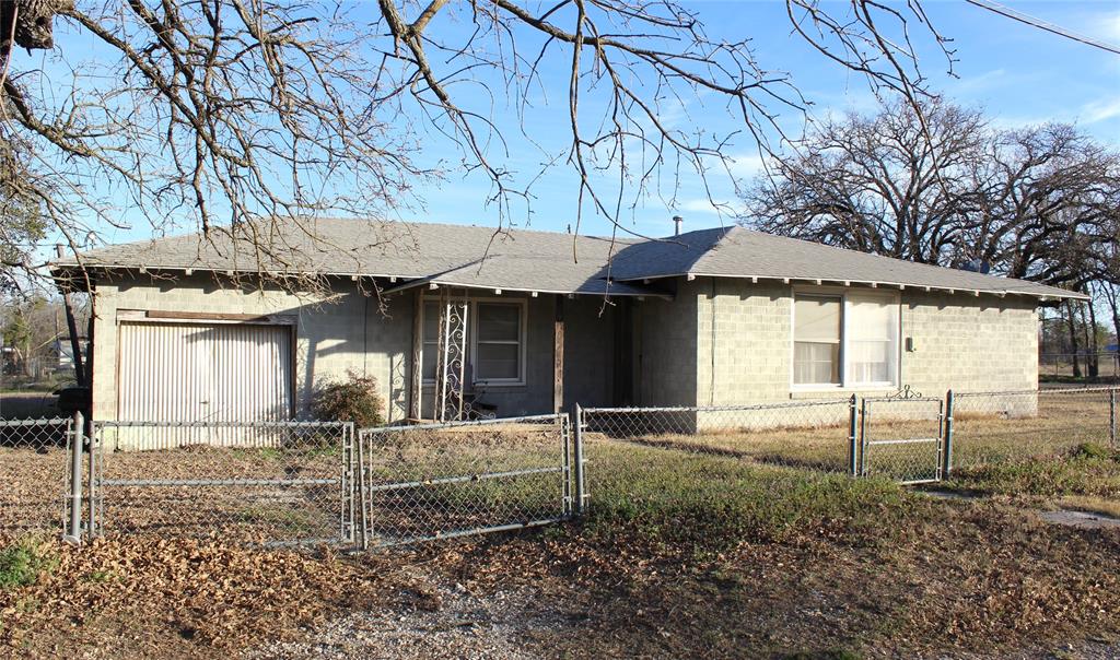 609 E Broadway Street Property Photo