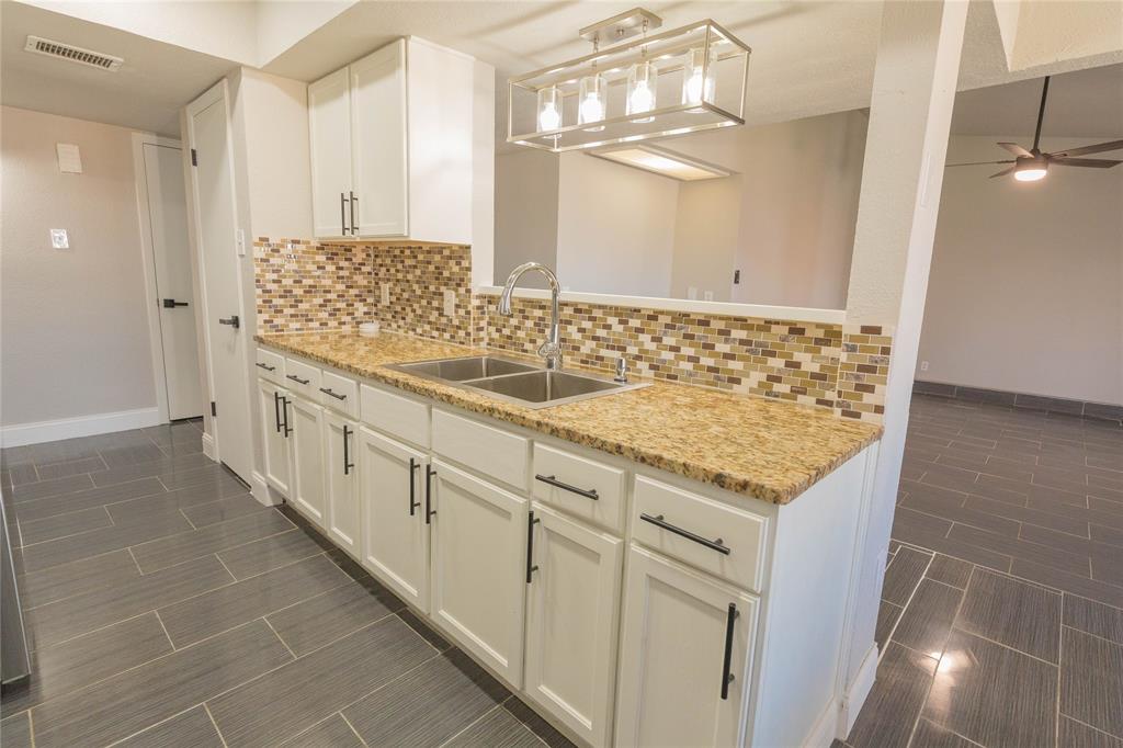 502 Alva Drive Property Photo
