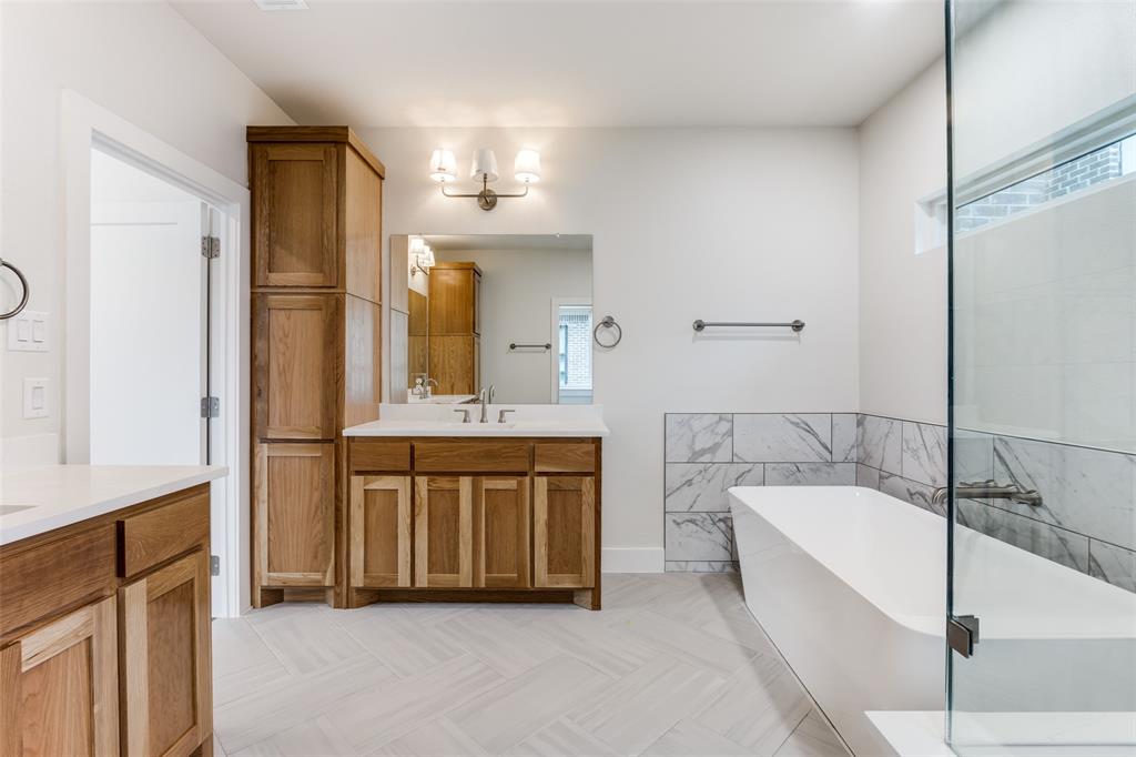 7118 Granada Place Property Photo 12