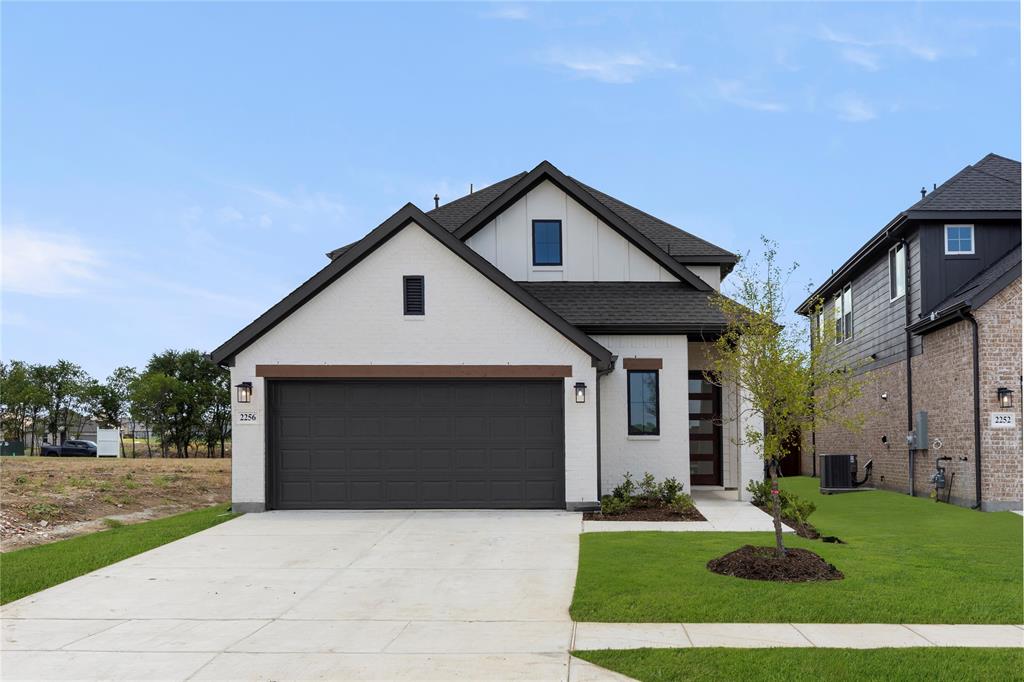 2256 Aspen Chase Drive Property Photo 1