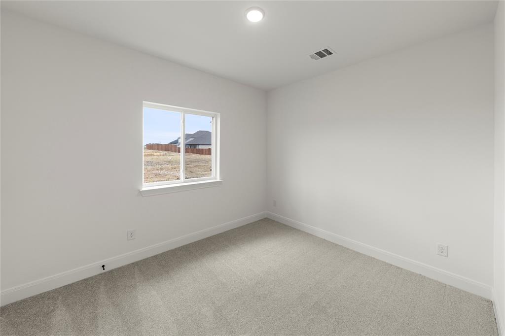 2256 Aspen Chase Drive Property Photo 5