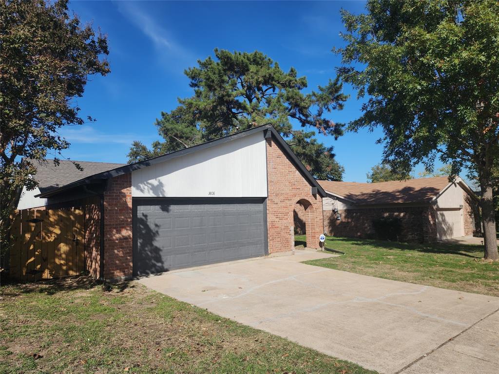 3808 Sugar Ridge Road Property Photo