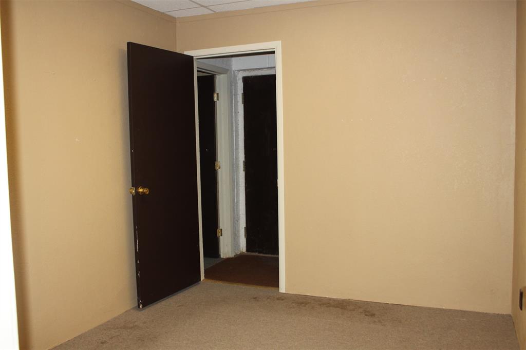 2007 Nine Road Property Photo 5
