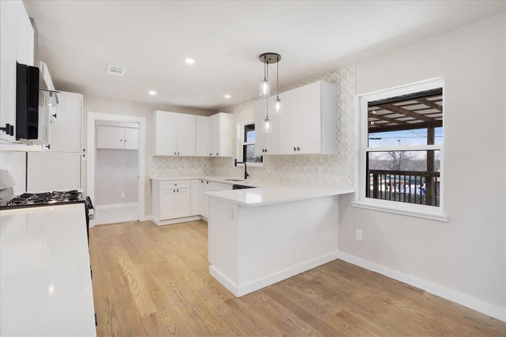 212 Joe White Property Photo 18