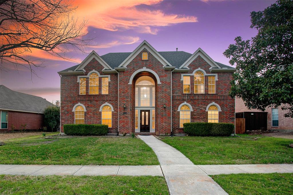 2221 Country Club Drive Property Photo