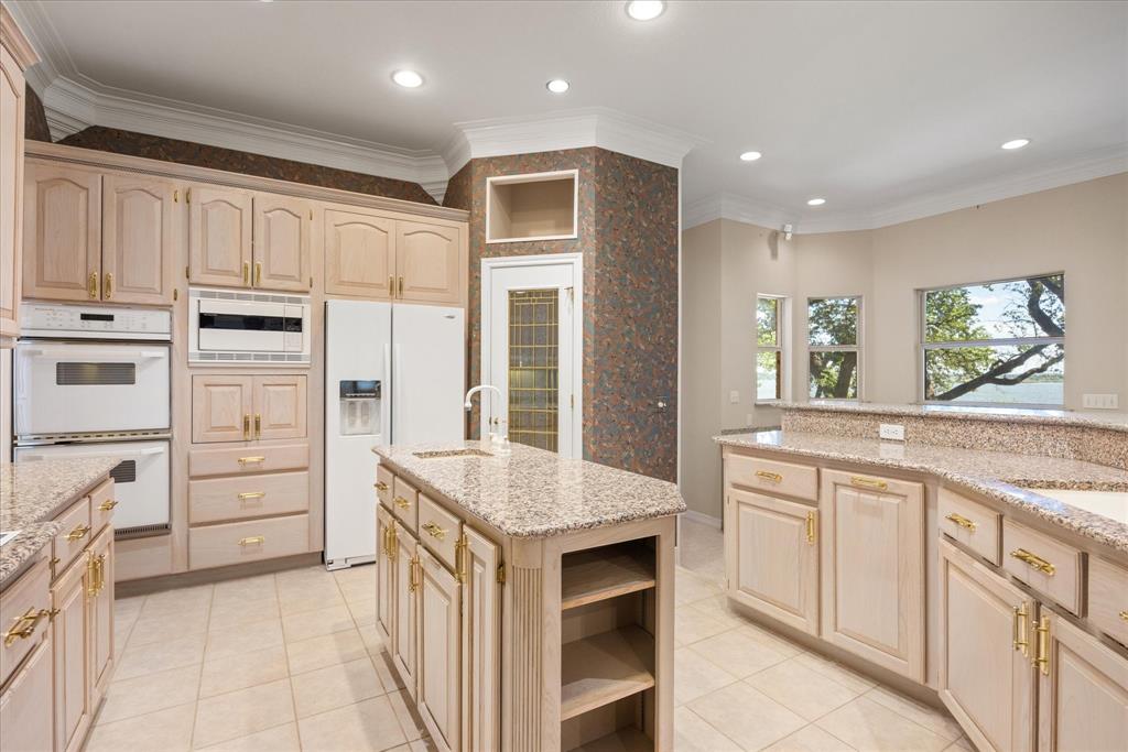 5202 Comanche Vista Trail Property Photo 9
