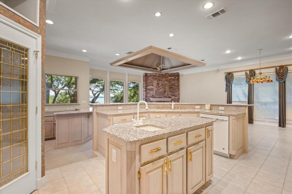 5202 Comanche Vista Trail Property Photo 10