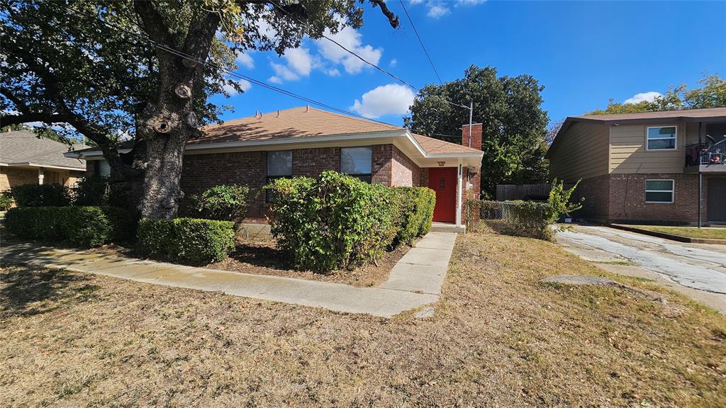 2200-2202 Bolivar Street Property Photo
