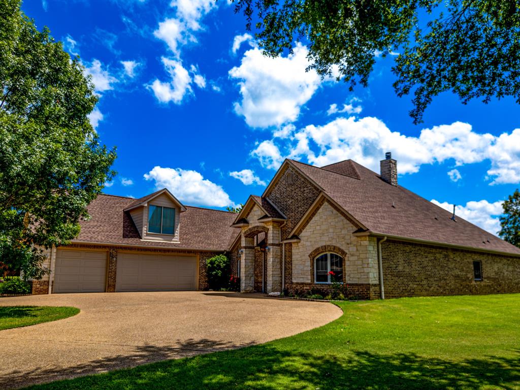213 Winged Foot Drive Property Photo