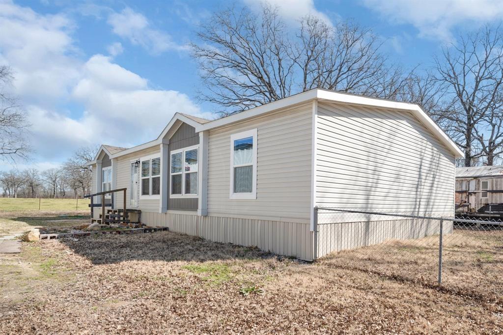 5523 S State Highway 19 1 Property Photo 4