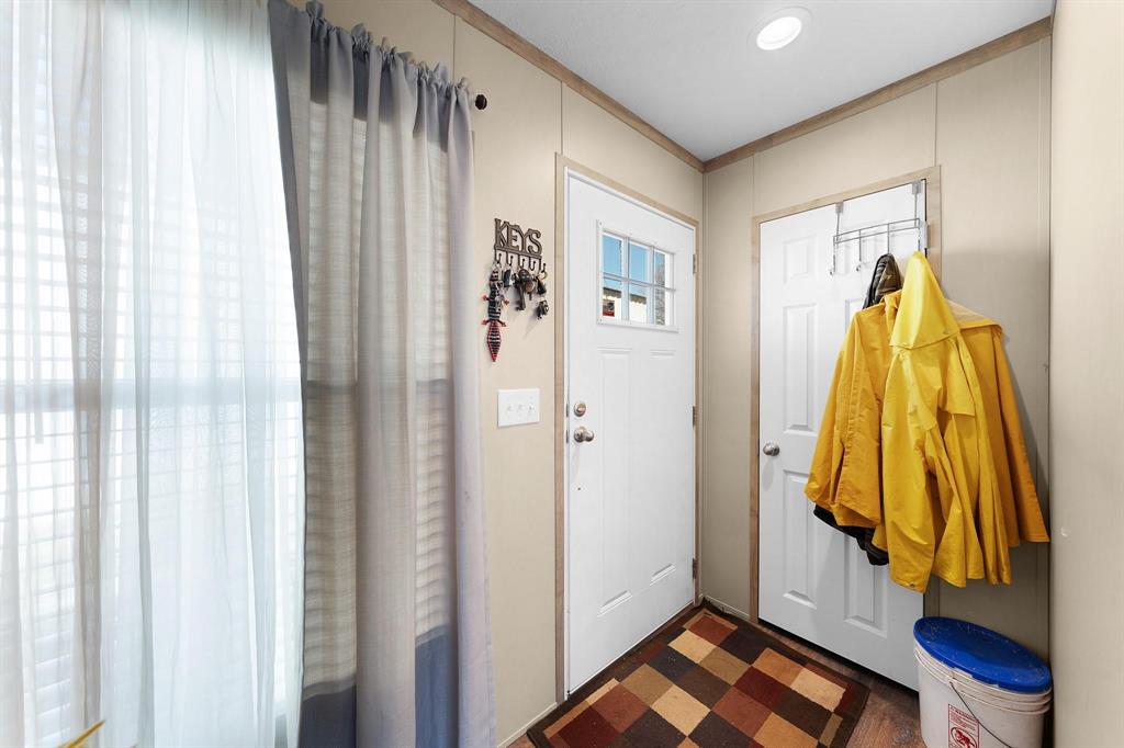 5523 S State Highway 19 1 Property Photo 15