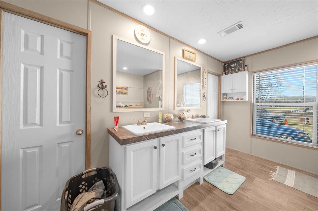 5523 S State Highway 19 1 Property Photo 18
