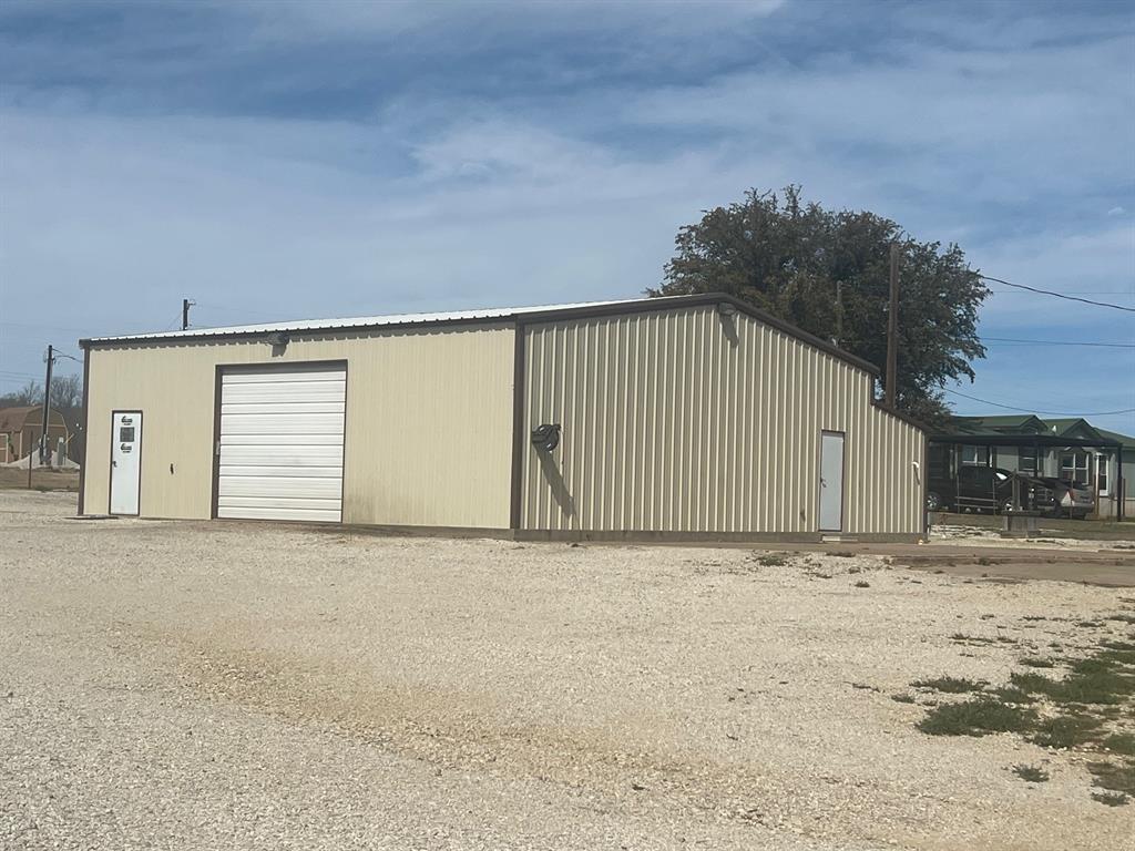 652 Tx-67 Property Photo