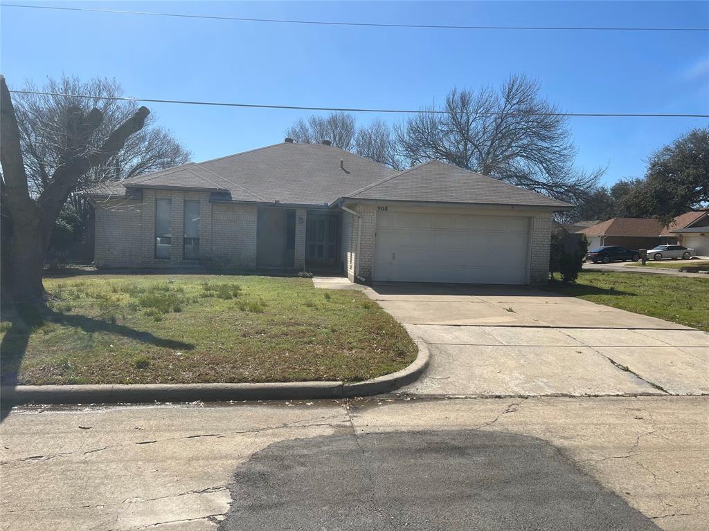 908 Packard Drive Property Photo
