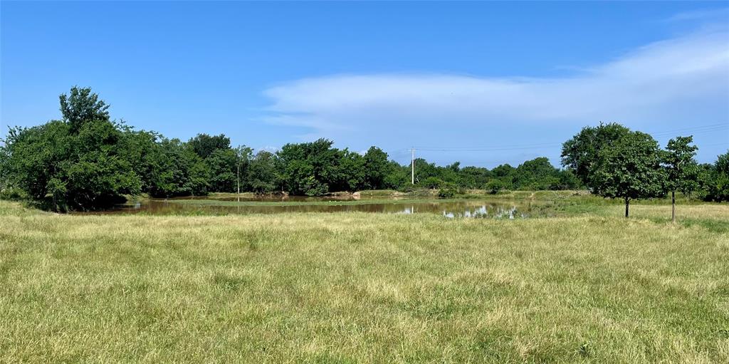 000 Fm 71 Property Photo 10