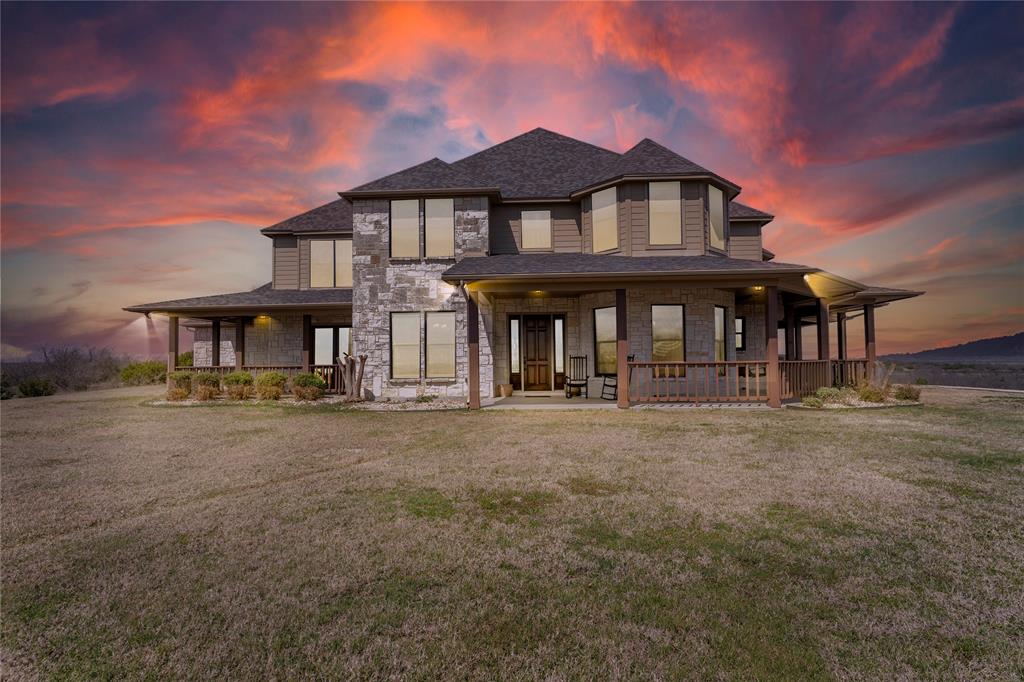 4520 S Nolan River Road Property Photo