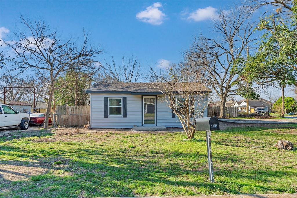 8129 Raymond Avenue Property Photo